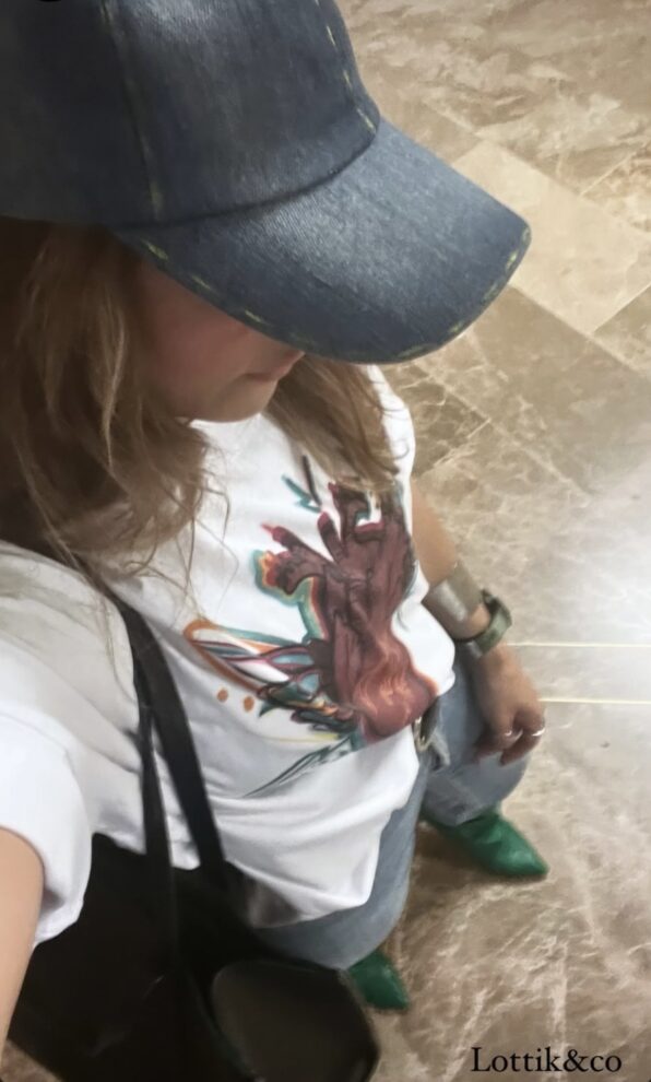 Camiseta 'Corazón con Alas' blanca - Imagen 4